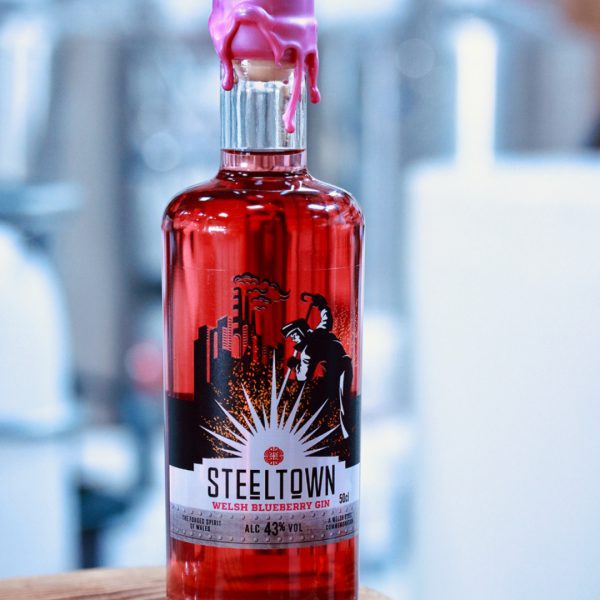 Spirit of Wales_ Steeltown_Blueberry Welsh Gin 1 Spirit of Wales_ Steeltown_Blueberry Welsh Gin 1