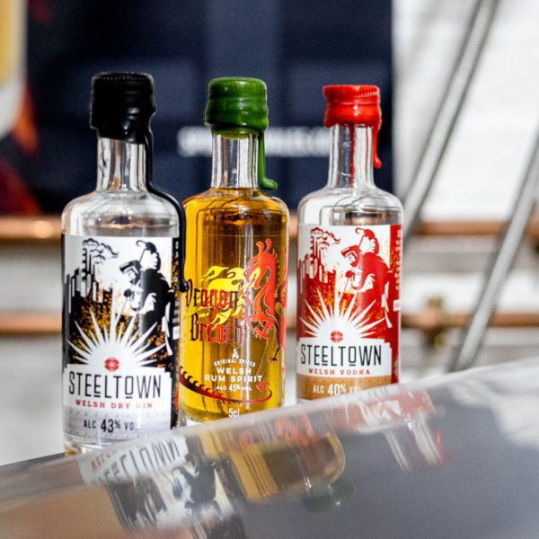 Spirit of Wales Distillery - Festive Trio Mini (3) Spirit of Wales Distillery - Festive Trio Mini (3)